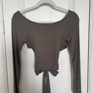 Elegant Gray Long Sleeve Women's Top